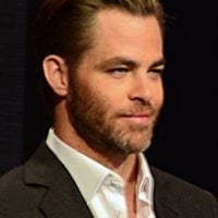 Chris_Pine_&_Cheryl_Boone_Isaacs_87th_Oscars_Nominations_Announcement_(cropped) 